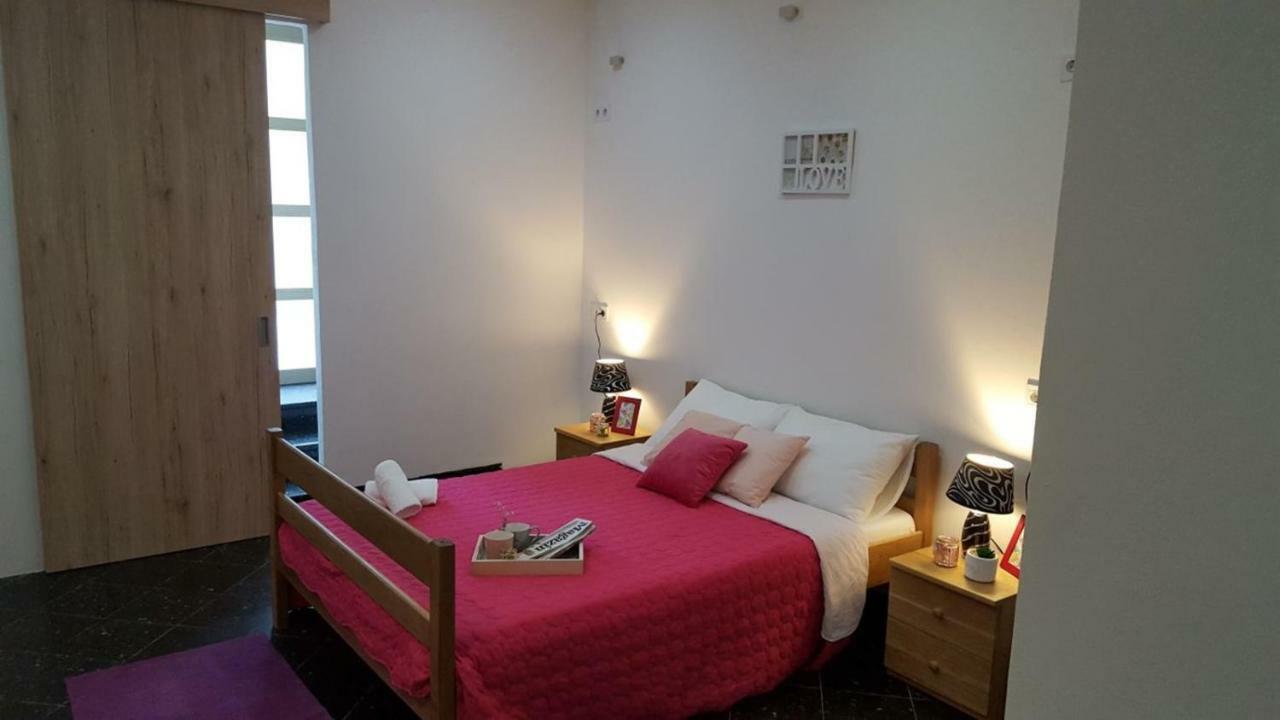 Room Tereza Zadar Exteriör bild